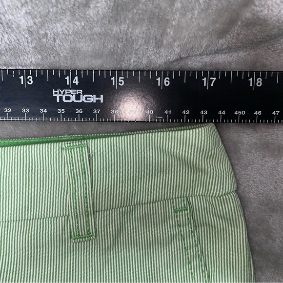 Manhattan Chino New York & Company Green & White Pin Striped Bermuda Shorts 12 - Picture 4 of 6